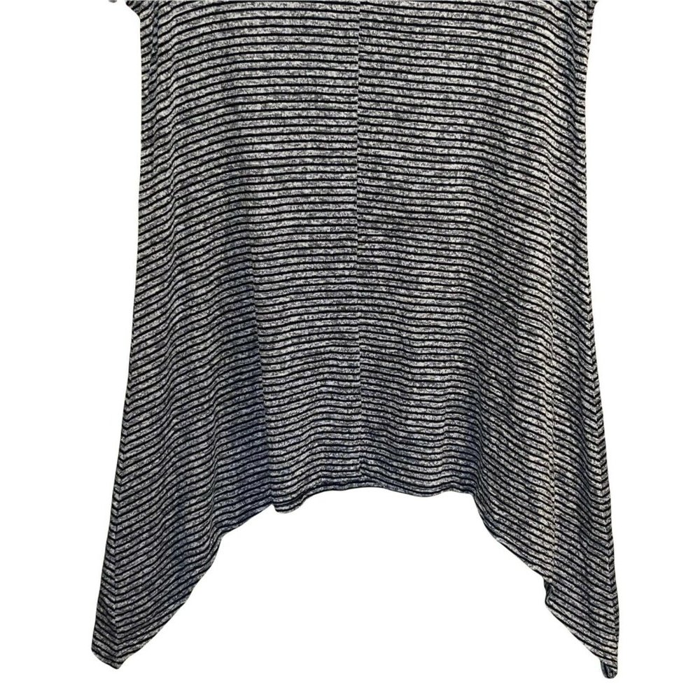 Rue+ Women Swing Dress 4X Striped Black White Short Sleeve Shark Bite Stretch US - Picture 7 of 9